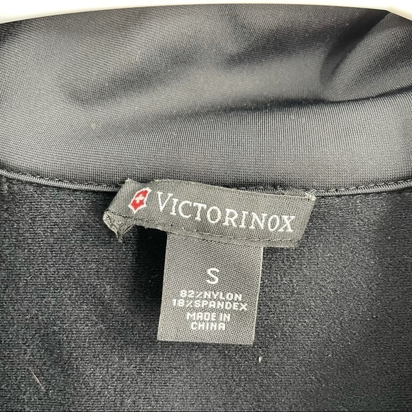 Victorinox Swiss Army Black Fitted Full Zip Black Jacket Water Repellent - Picture 6 of 6